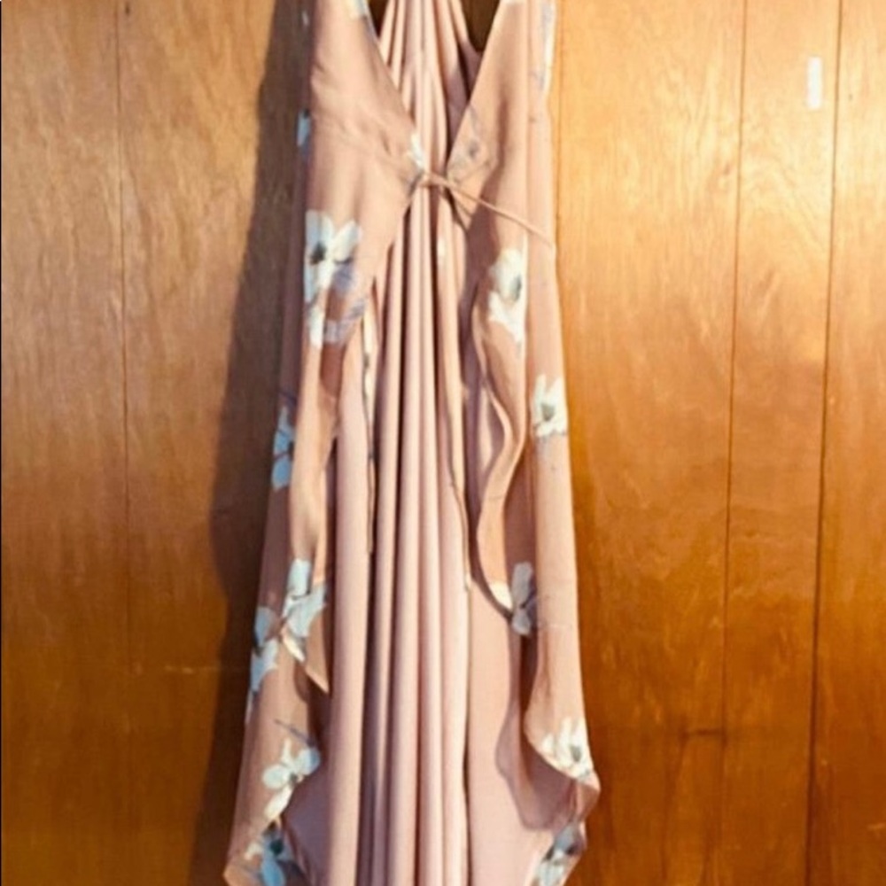 Dress - Picture 4 of 10